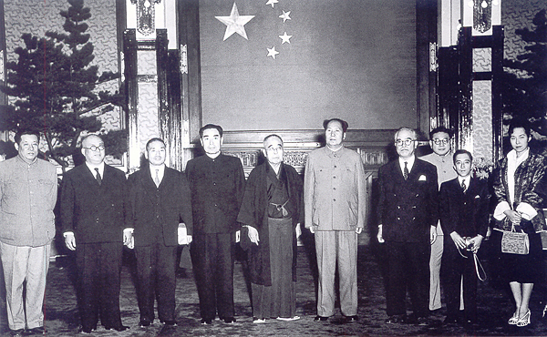 毛泽东主席、周恩来总理会见日本“恢复日中、日苏邦交国民会议”主席久原房之助