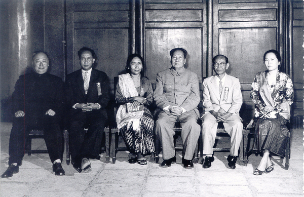 毛泽东主席、陈毅副总理会见印尼国民党主席苏维约